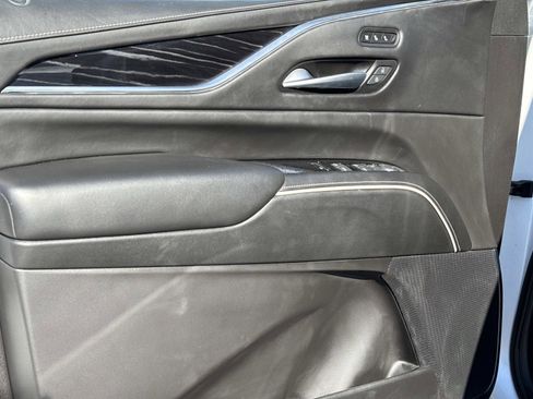 Certified 2024 Cadillac Escalade V image 19