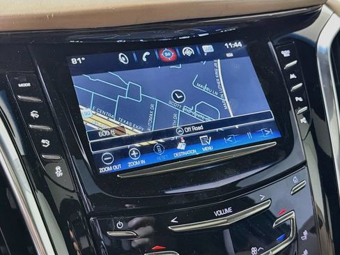 Used 2019 Cadillac Escalade Platinum AWD/4WD image 17