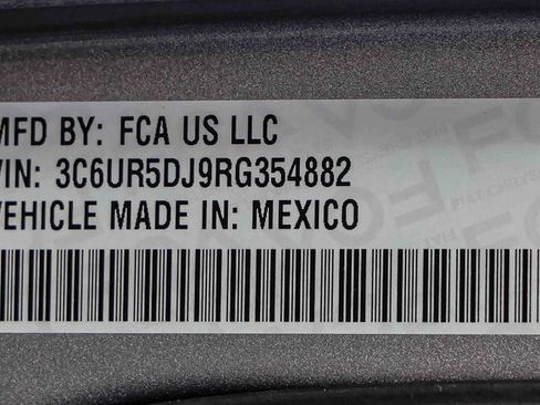 Used 2024 RAM 2500 Big Horn image 29