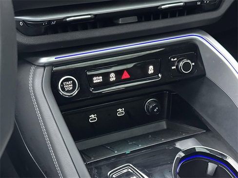 Certified 2025 Audi Q5 Premium Plus w/ Premium Plus image 31