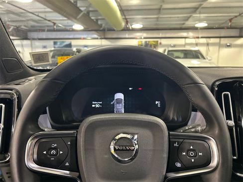 Certified 2023 Volvo C40 P8 Recharge Ultimate image 12