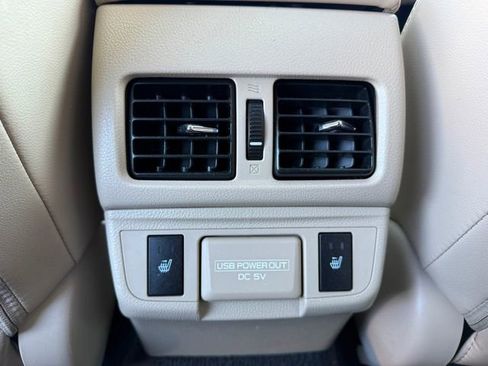 Used 2018 Subaru Outback 2.5i Limited image 7