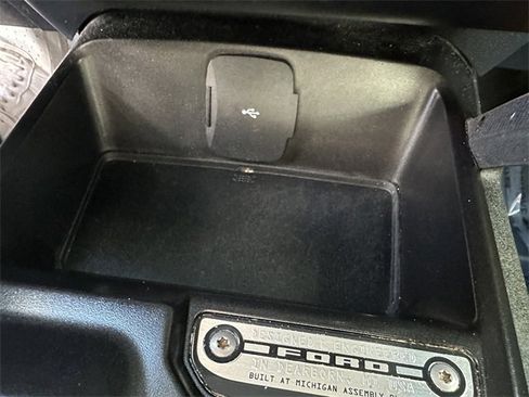 Certified 2021 Ford Bronco Badlands image 25