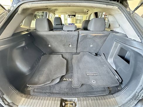 Used 2022 Hyundai Kona SEL image 8