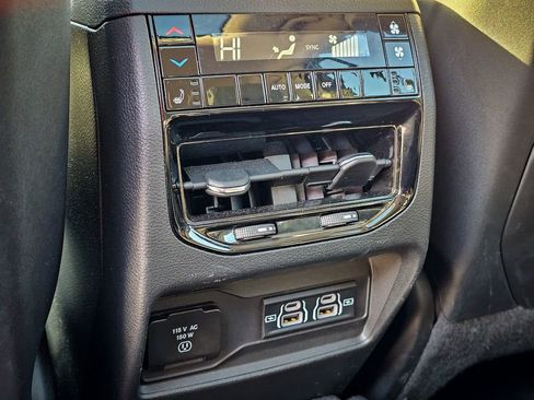 Certified 2024 Jeep Grand Cherokee L Limited image 36