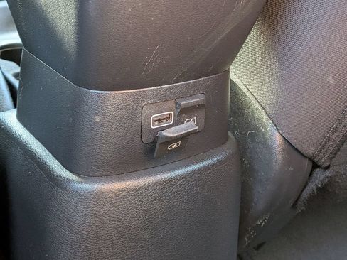 Used 2023 Nissan Kicks S FWD image 18
