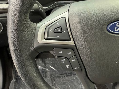 Used 2018 Ford Fusion S image 17