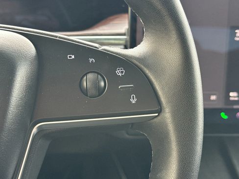 Used 2024 Tesla Model X image 28