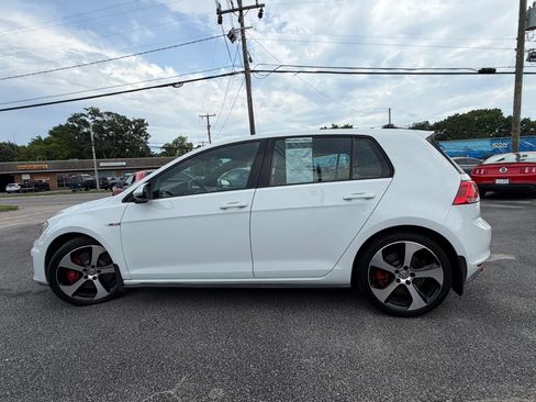 Used 2017 Volkswagen GTI Autobahn FWD image 6