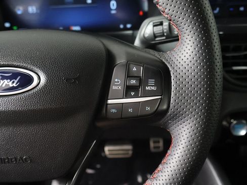 Used 2023 Ford Escape ST-Line Elite w/ Premium Technology Package AWD/4WD image 40