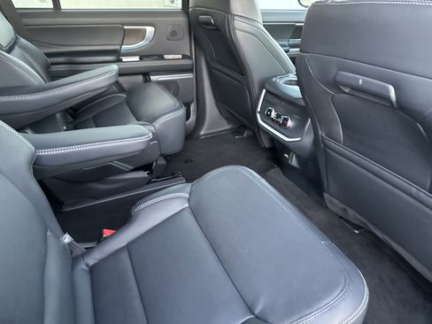 New 2025 Ford Expedition Platinum w/ Stealth Performance Package image 10