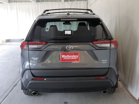 Used 2023 Toyota RAV4 XLE w/ Convenience Package AWD/4WD image 27