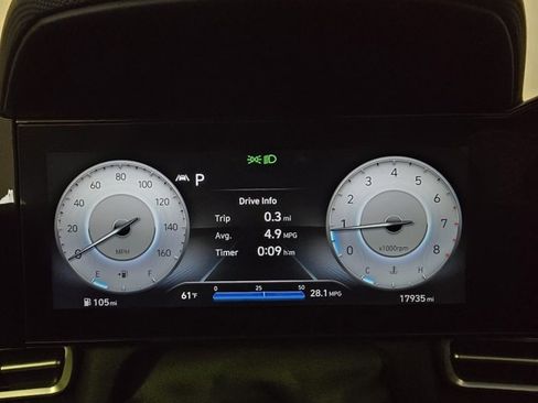 Certified 2023 Hyundai Elantra SEL w/ Convenience Package image 20