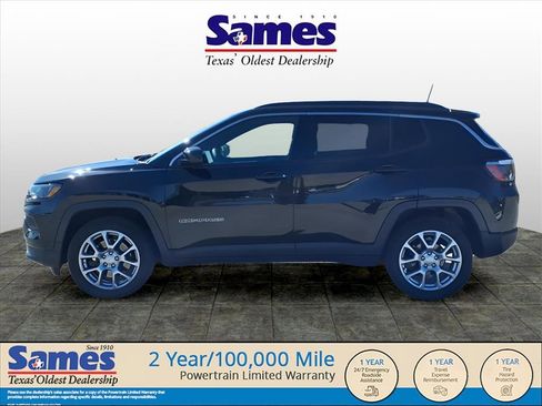 Used 2024 Jeep Compass Latitude image 4
