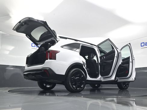 Certified 2026 Kia Sorento SX Prestige AWD/4WD image 54