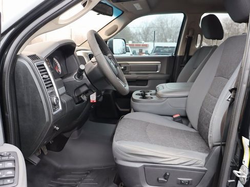 Used 2015 RAM 2500 SLT image 4