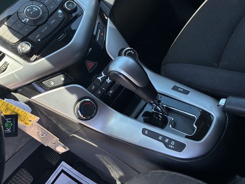 Used 2014 Chevrolet Cruze LT FWD image 33