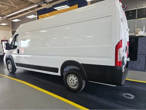 Used 2020 RAM ProMaster 3500 FWD image 2