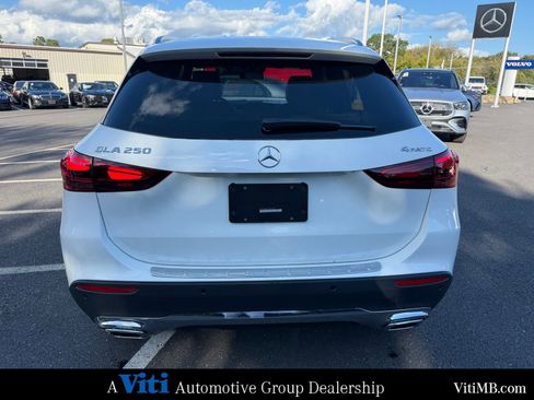 New 2026 Mercedes-Benz GLA 250 4MATIC image 7