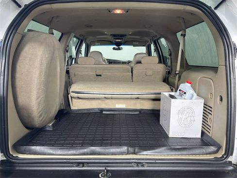 Used 2001 Ford Excursion Limited image 17