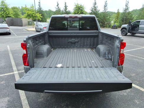 Certified 2020 Chevrolet Silverado 1500 LTZ AWD/4WD image 17