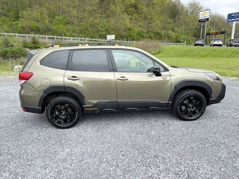 Certified 2022 Subaru Forester Wilderness AWD/4WD image 9