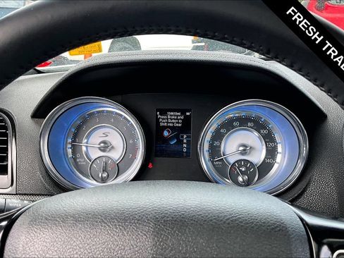 Used 2013 Chrysler 300 S RWD image 14