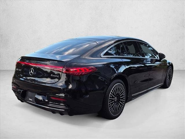 Used 2022 Mercedes-Benz EQS 580 4MATIC Sedan image 5
