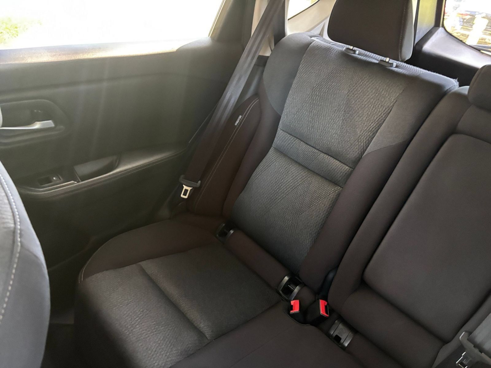 Used 2025 Nissan Rogue SV FWD image 39