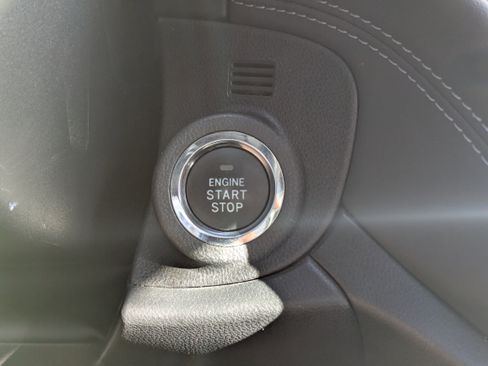 Used 2023 Subaru Outback Limited image 28