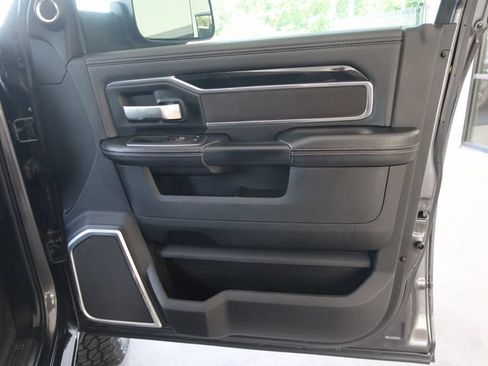 Used 2022 RAM 2500 Laramie AWD/4WD image 44