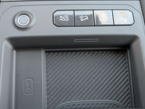 New 2026 Kia EV9 Wind image 21