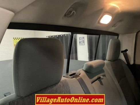 Used 2017 RAM 1500 Big Horn AWD/4WD image 34