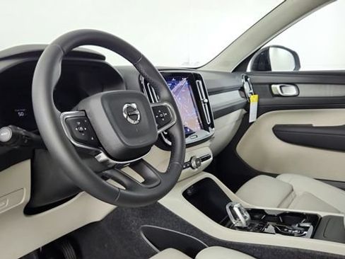 Certified 2026 Volvo XC40 B5 Plus w/ Protection Package Premier AWD/4WD image 12