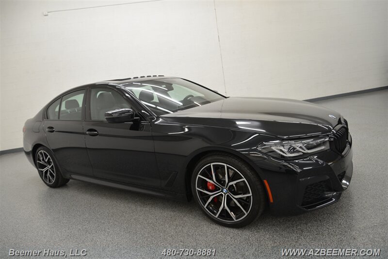 Used 2023 BMW 530i w/ M Sport Package RWD image 8