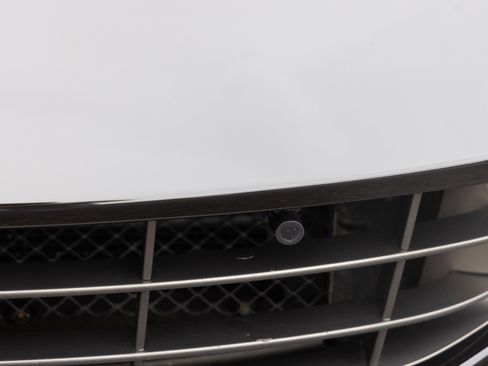 Used 2014 Ferrari F12 Berlinetta image 62