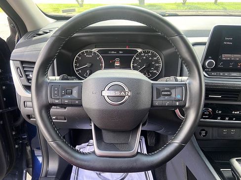 Certified 2025 Nissan Rogue SV AWD/4WD image 20