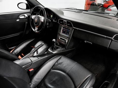 Used 2006 Porsche 911 Carrera S RWD image 23