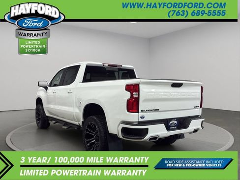 Used 2022 Chevrolet Silverado 1500 RST AWD/4WD image 3