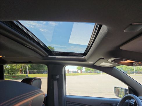 New 2026 GMC Canyon AT4 w/ Technology Plus Package image 7