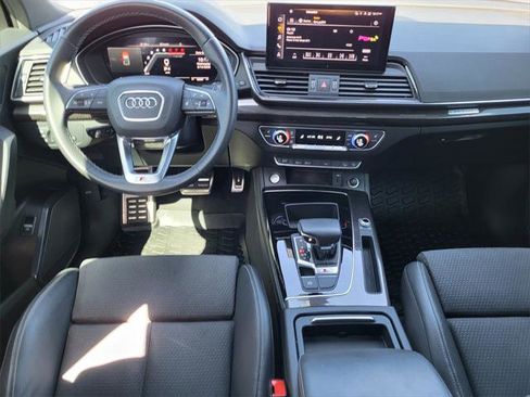 Certified 2022 Audi SQ5 Premium Plus w/ Premium Plus Package AWD/4WD image 13