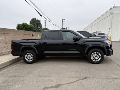 Used 2023 Toyota Tundra SR5 w/ SR5 Convenience Package AWD/4WD image 2