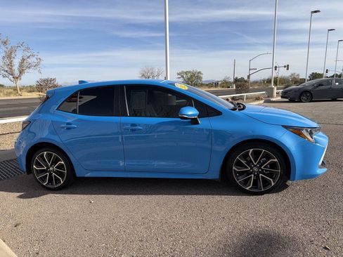 Used 2022 Toyota Corolla XSE image 7