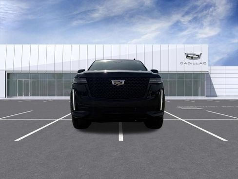 Certified 2024 Cadillac Escalade Premium Luxury w/ Performance Package AWD/4WD image 7