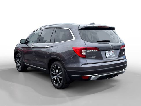 Used 2019 Honda Pilot Elite image 3