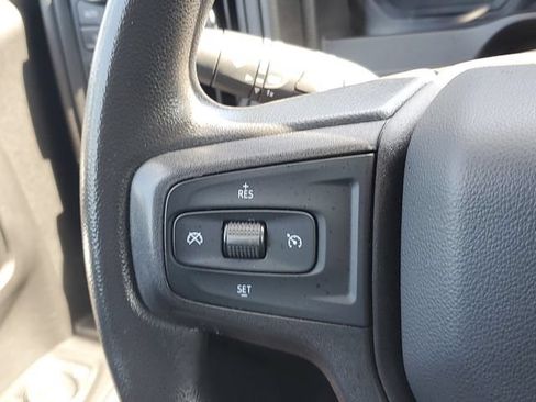 Certified 2020 Chevrolet Silverado 1500 Custom w/ Custom Value Package AWD/4WD image 21