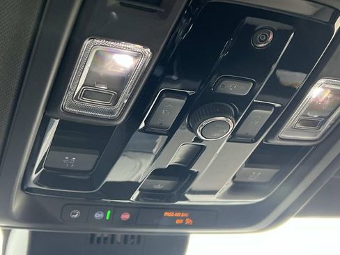 New 2026 GMC Yukon XL Elevation w/ Elevation Premium Package image 32