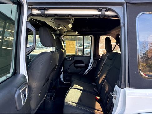 Certified 2021 Jeep Wrangler Unlimited Sport image 10