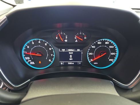 Used 2021 Chevrolet Equinox LS w/ LS Convenience Package image 18