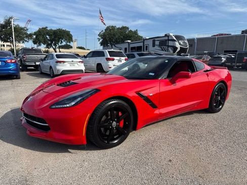Used 2014 Chevrolet Corvette Stingray Coupe RWD image 2